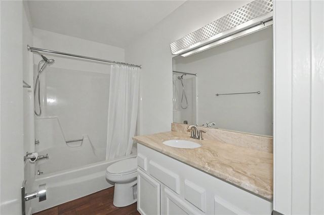 23 Vista Gardens Trail 201, Vero Beach, FL 32962