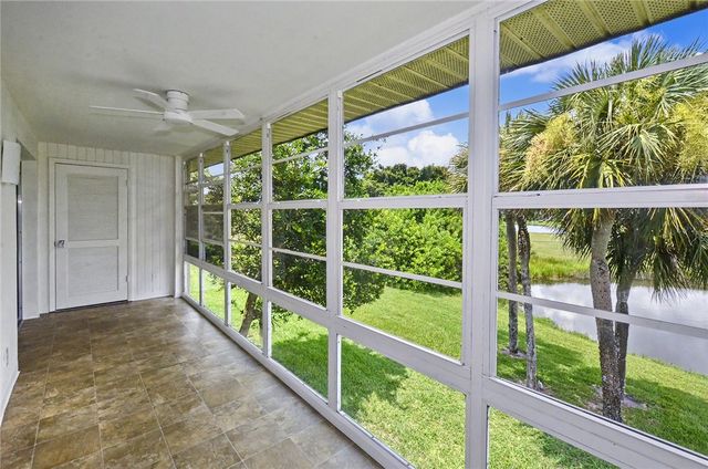 23 Vista Gardens Trail 201, Vero Beach, FL 32962