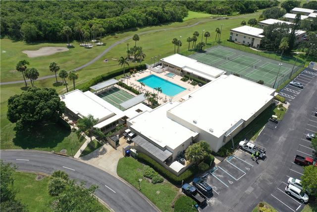 23 Vista Gardens Trail 201, Vero Beach, FL 32962