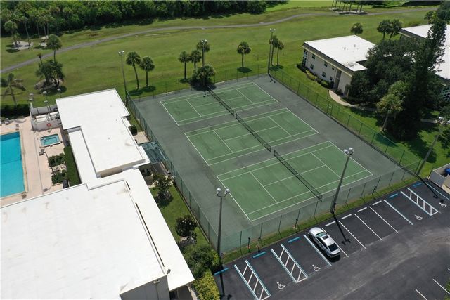 23 Vista Gardens Trail 201, Vero Beach, FL 32962
