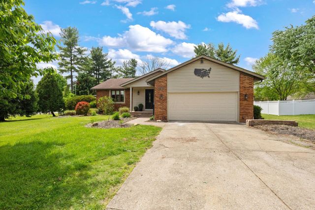 11655 E Eastmeadow Court, Pickerington, OH 43147