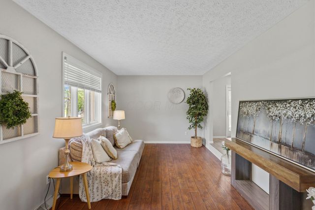 11655 E Eastmeadow Court, Pickerington, OH 43147