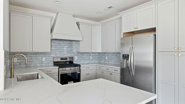 1405 N May Street, Southern Pines, NC 28387