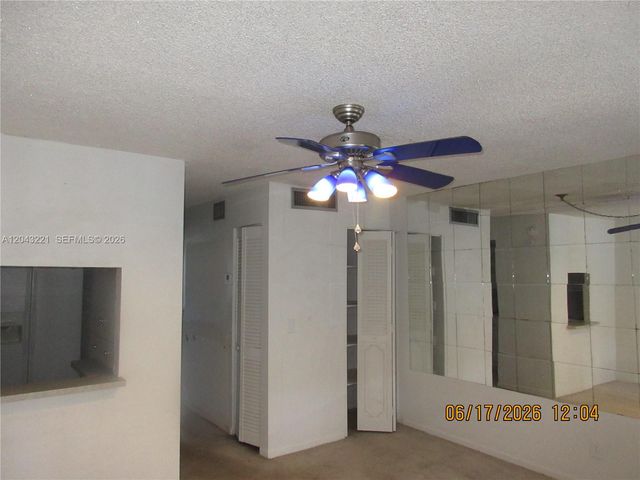 1230 NE 139th St 309, North Miami, FL 33161