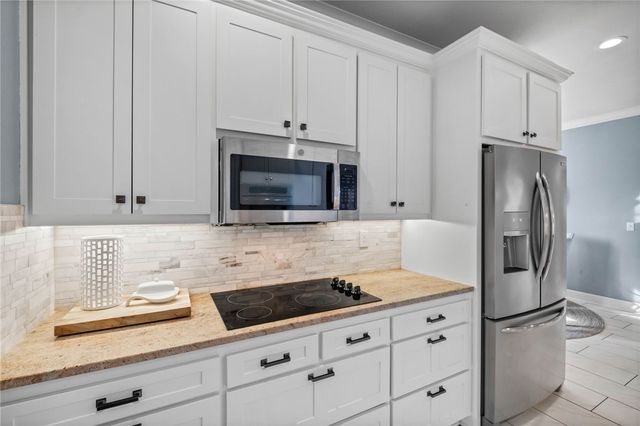 6803 Shadow Valley Road, Rogers, AR 72758