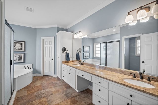 6803 Shadow Valley Road, Rogers, AR 72758