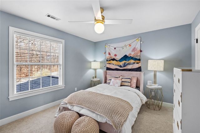 6803 Shadow Valley Road, Rogers, AR 72758