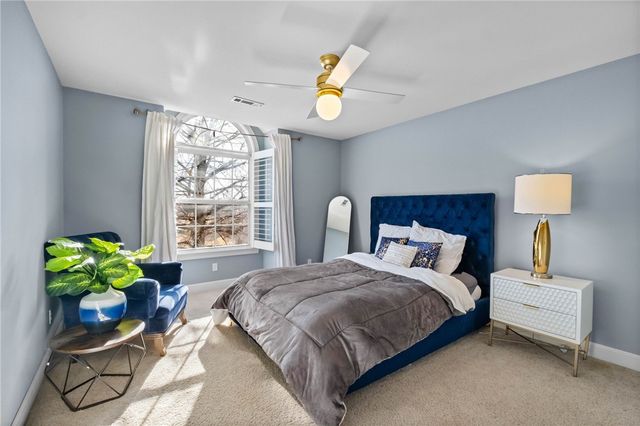 6803 Shadow Valley Road, Rogers, AR 72758