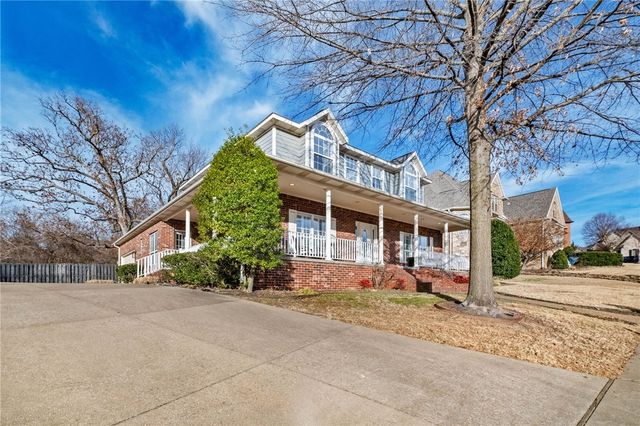 6803 Shadow Valley Road, Rogers, AR 72758