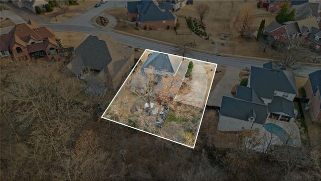 6803 Shadow Valley Road, Rogers, AR 72758