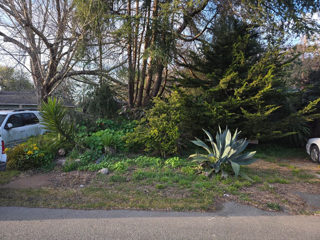 1495 School Road, Mckinleyville, CA 95519