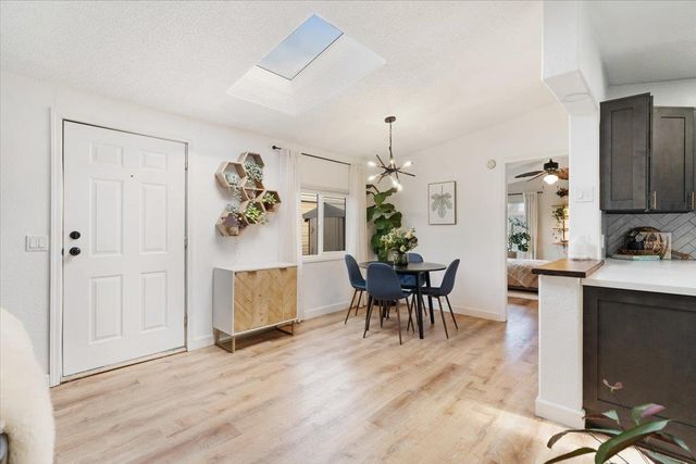 1099 38th Avenue 20, Santa Cruz, CA 95062