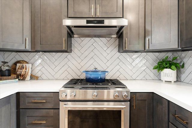 1099 38th Avenue 20, Santa Cruz, CA 95062