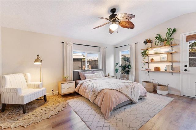 1099 38th Avenue 20, Santa Cruz, CA 95062