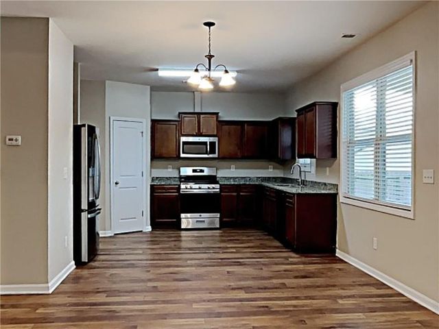 4339 Pearhaven Lane SW, Gainesville, GA 30504