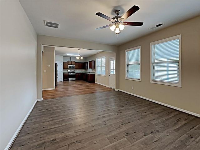 4339 Pearhaven Lane SW, Gainesville, GA 30504