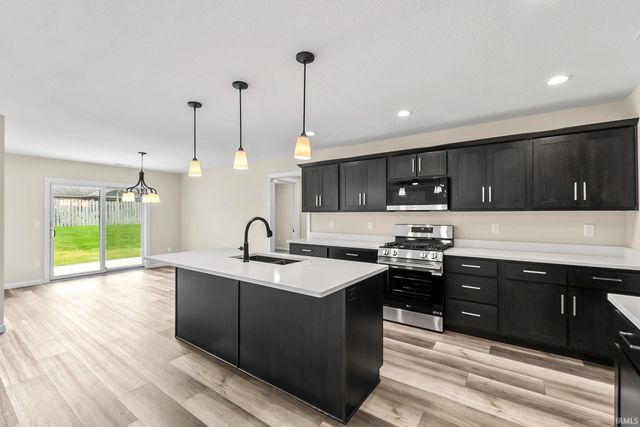 15578 Impala Drive, Huntertown, IN 46748