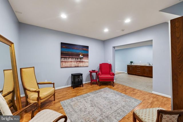2200 CLAYMONT DR, Quakertown, PA 18951