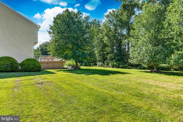 2200 CLAYMONT DR, Quakertown, PA 18951