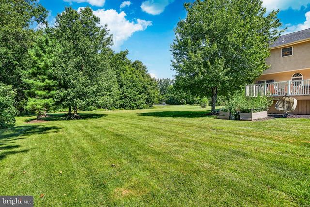 2200 CLAYMONT DR, Quakertown, PA 18951