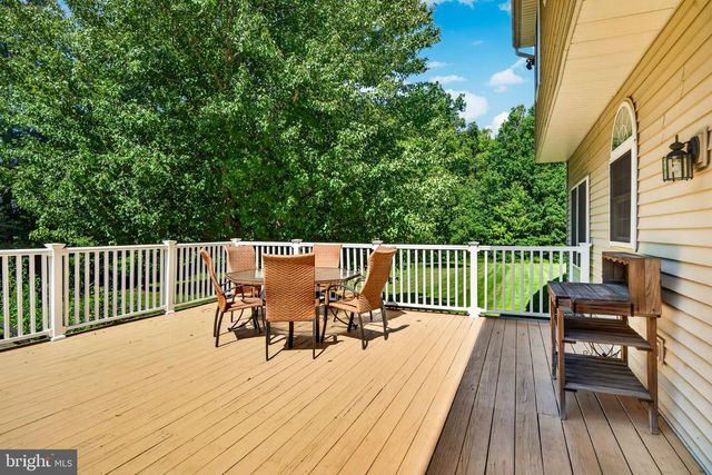 2200 CLAYMONT DR, Quakertown, PA 18951