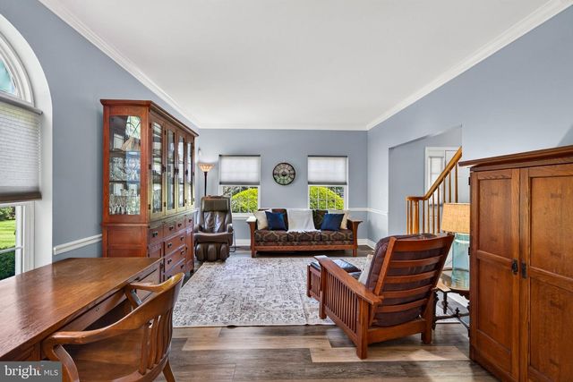 2200 CLAYMONT DR, Quakertown, PA 18951