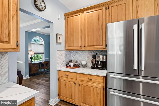 2200 CLAYMONT DR, Quakertown, PA 18951