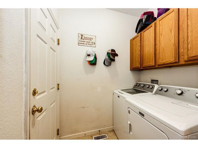 2023 Asoka St, Strasburg, CO 80136