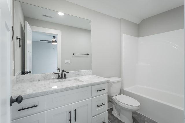 364 Willow Grove Court # 67, Ringgold, GA 30736