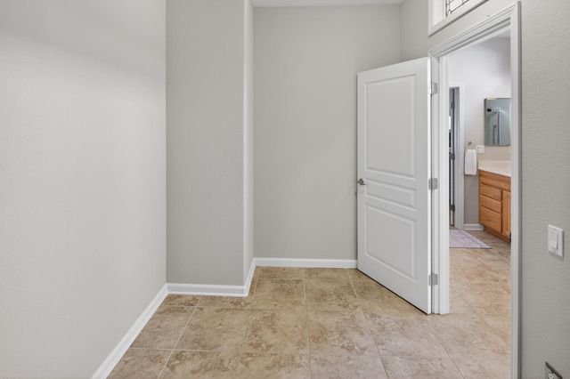 354 Daylily Ln, Lincoln, CA 95648