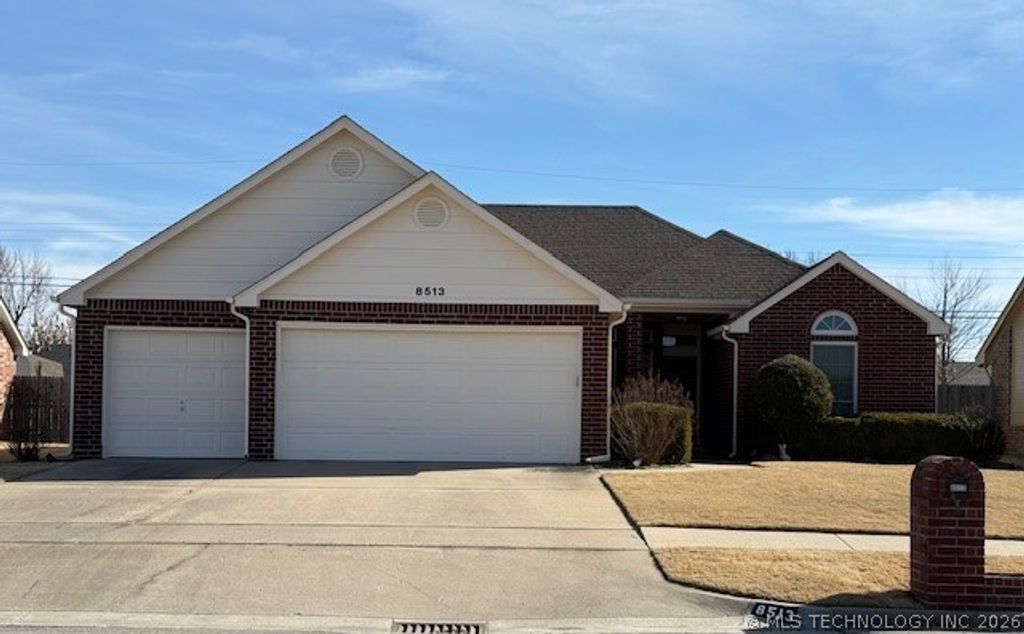 8513 N 102nd East Avenue, Owasso, OK 74055
