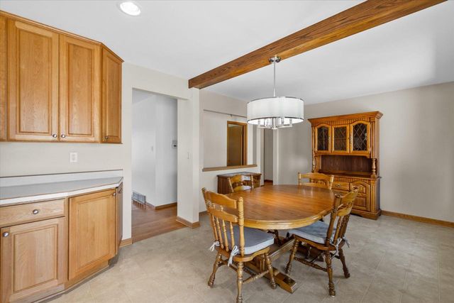 2604 E Dale AVENUE, Cudahy, WI 53110