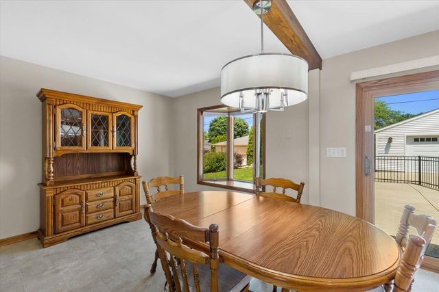 2604 E Dale AVENUE, Cudahy, WI 53110