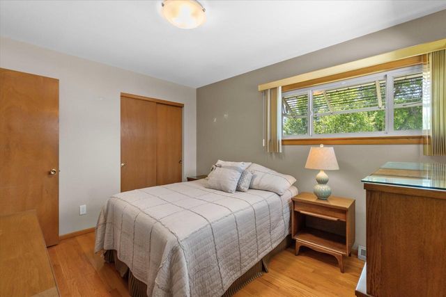 2604 E Dale AVENUE, Cudahy, WI 53110