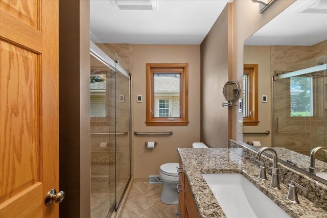 2604 E Dale AVENUE, Cudahy, WI 53110