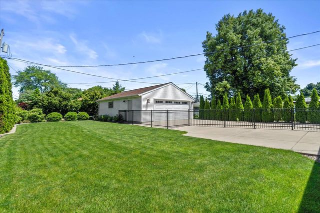 2604 E Dale AVENUE, Cudahy, WI 53110