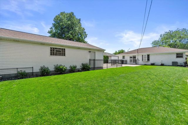 2604 E Dale AVENUE, Cudahy, WI 53110