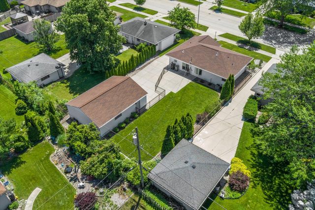 2604 E Dale AVENUE, Cudahy, WI 53110