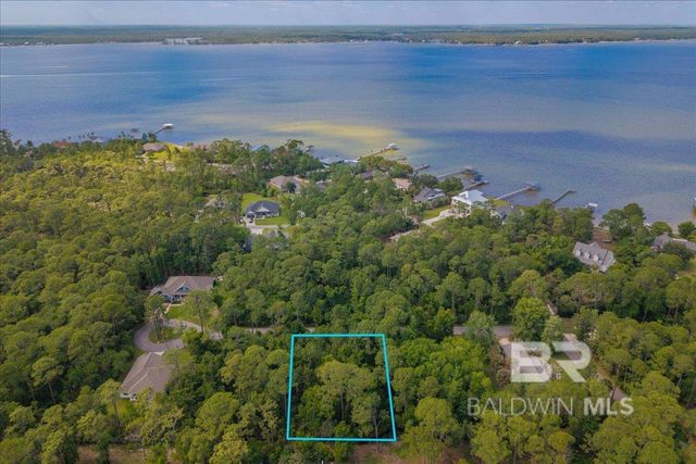 16505 North Shore Lane, Pensacola, FL 32507