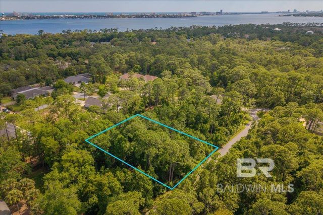 16505 North Shore Lane, Pensacola, FL 32507