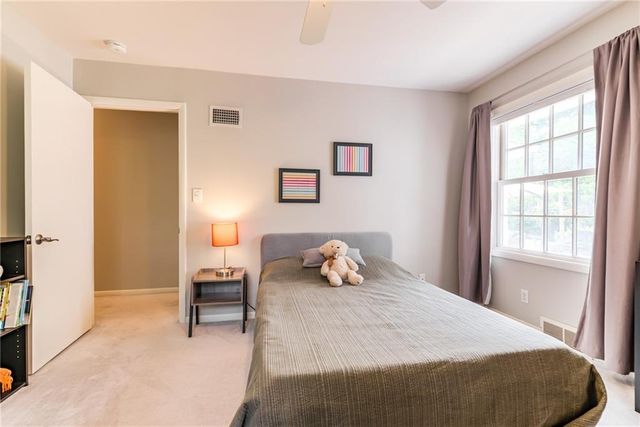 3901 W 57th Terrace, Fairway, KS 66205