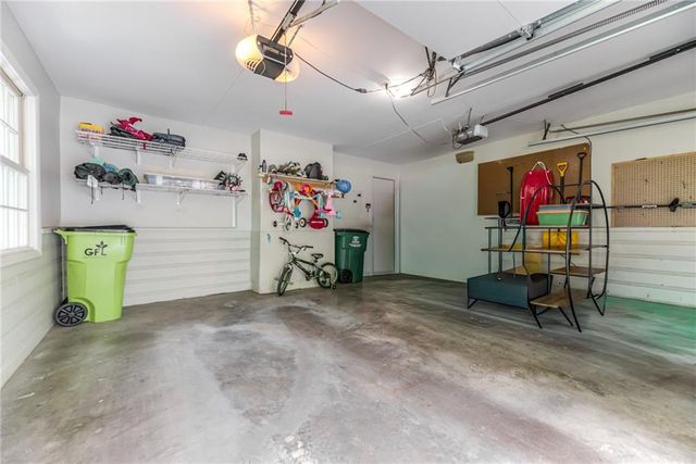 3901 W 57th Terrace, Fairway, KS 66205