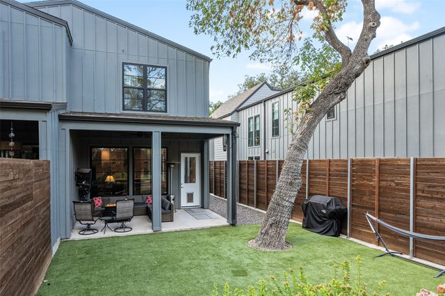 1220 Haines Avenue, Dallas, TX 75208