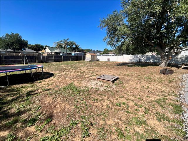 13512 BISCAYNE DRIVE, Grand Island, FL 32735