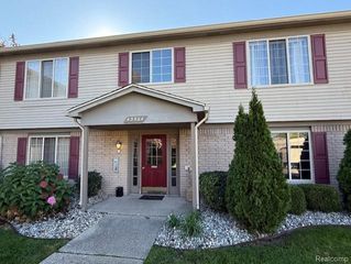 43964 Freeway Drive 68, Sterling Heights, MI 48313