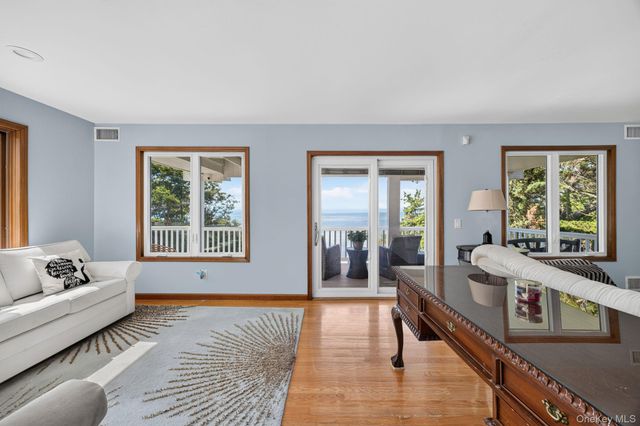 103 Soundview Drive, Rocky Point, NY 11778