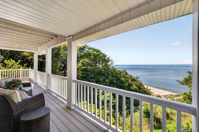 103 Soundview Drive, Rocky Point, NY 11778
