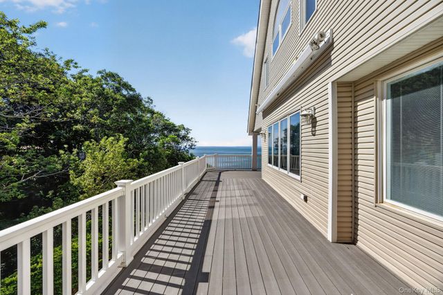 103 Soundview Drive, Rocky Point, NY 11778