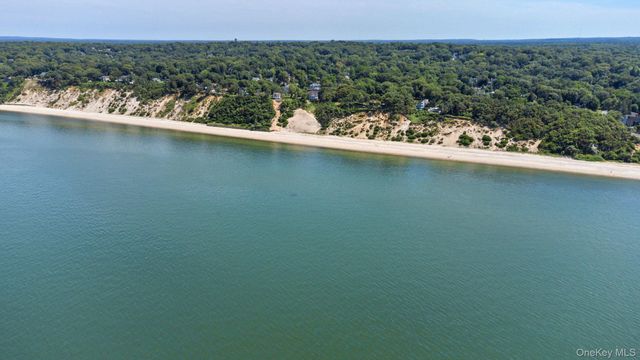 103 Soundview Drive, Rocky Point, NY 11778