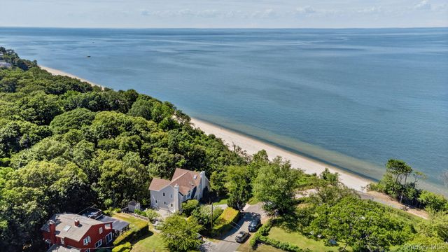 103 Soundview Drive, Rocky Point, NY 11778